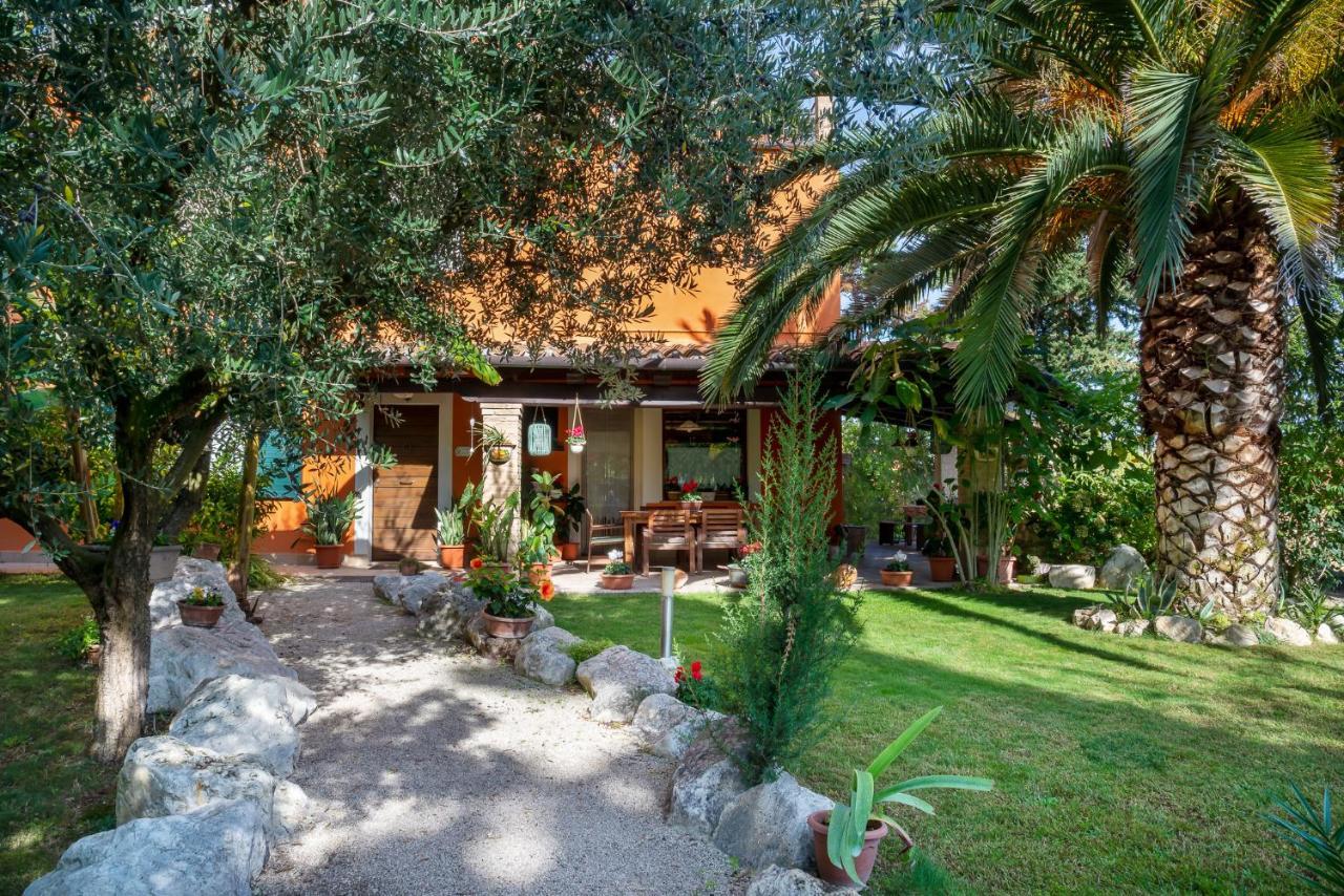 B&B La Gradina Озимо Екстериор снимка