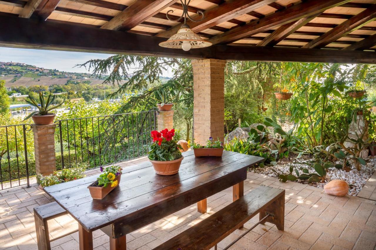 B&B La Gradina Озимо Екстериор снимка
